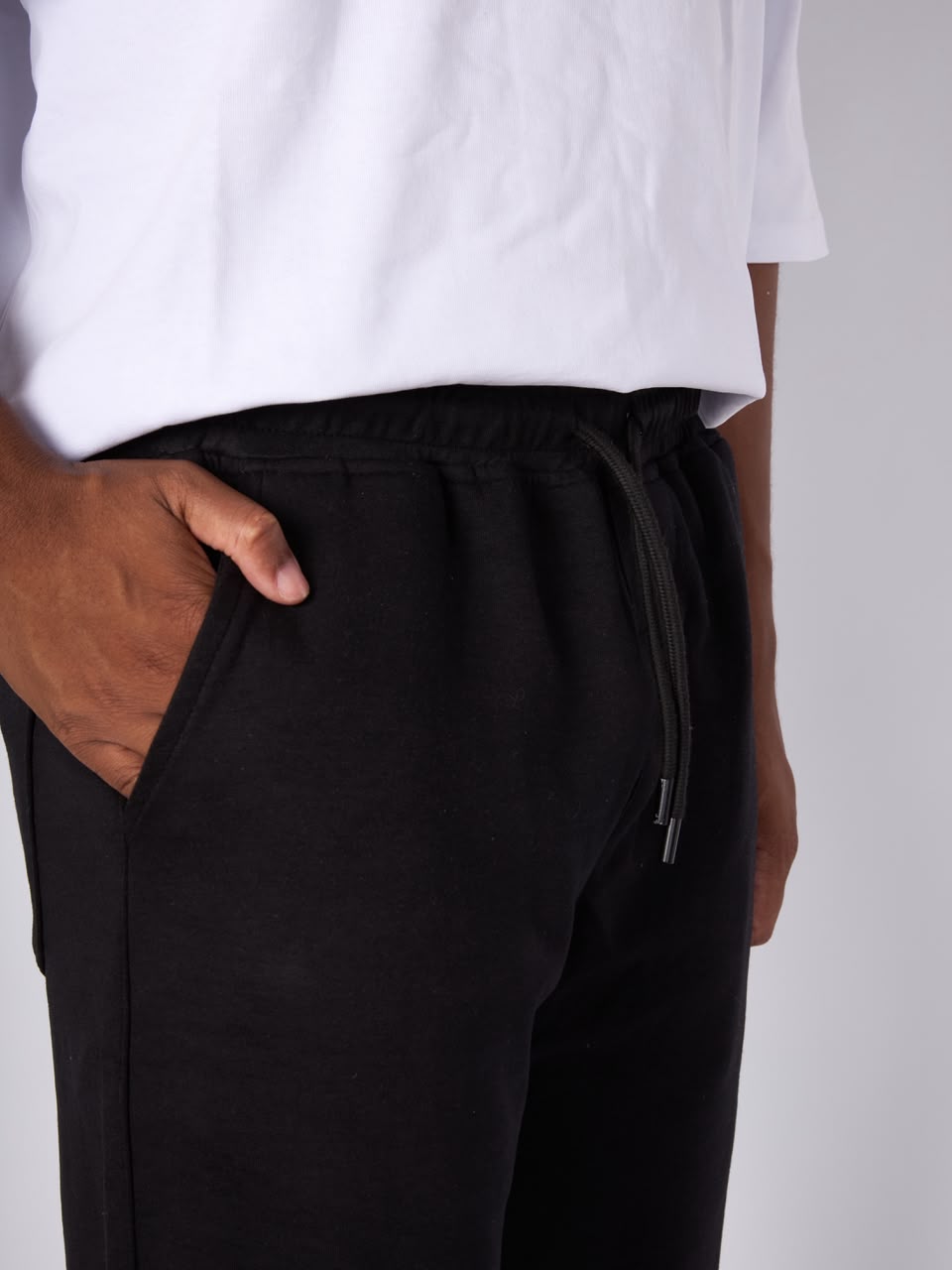 Baseline Essential -Black